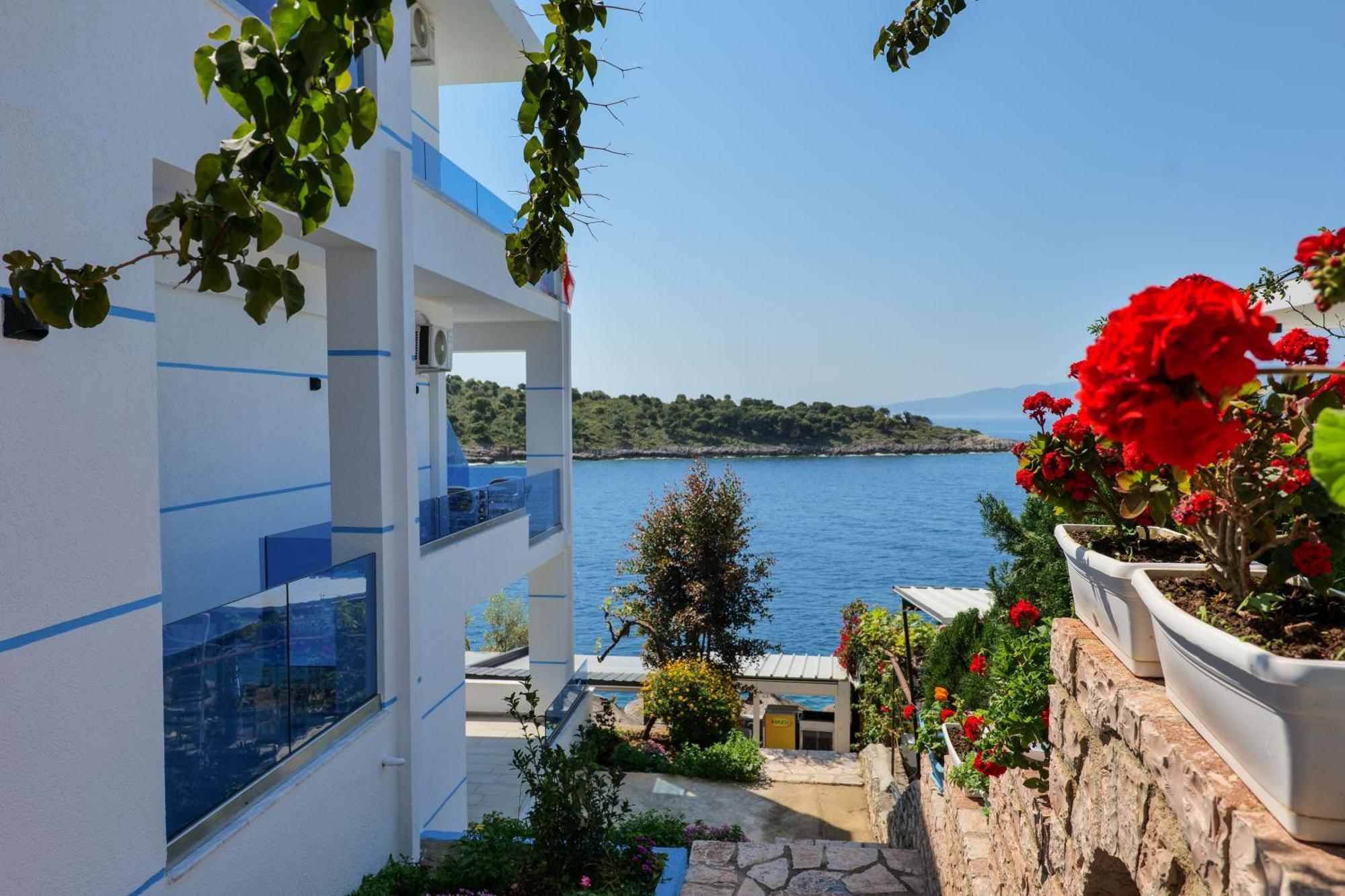 Fabeno Villa Sarandë Exterior foto