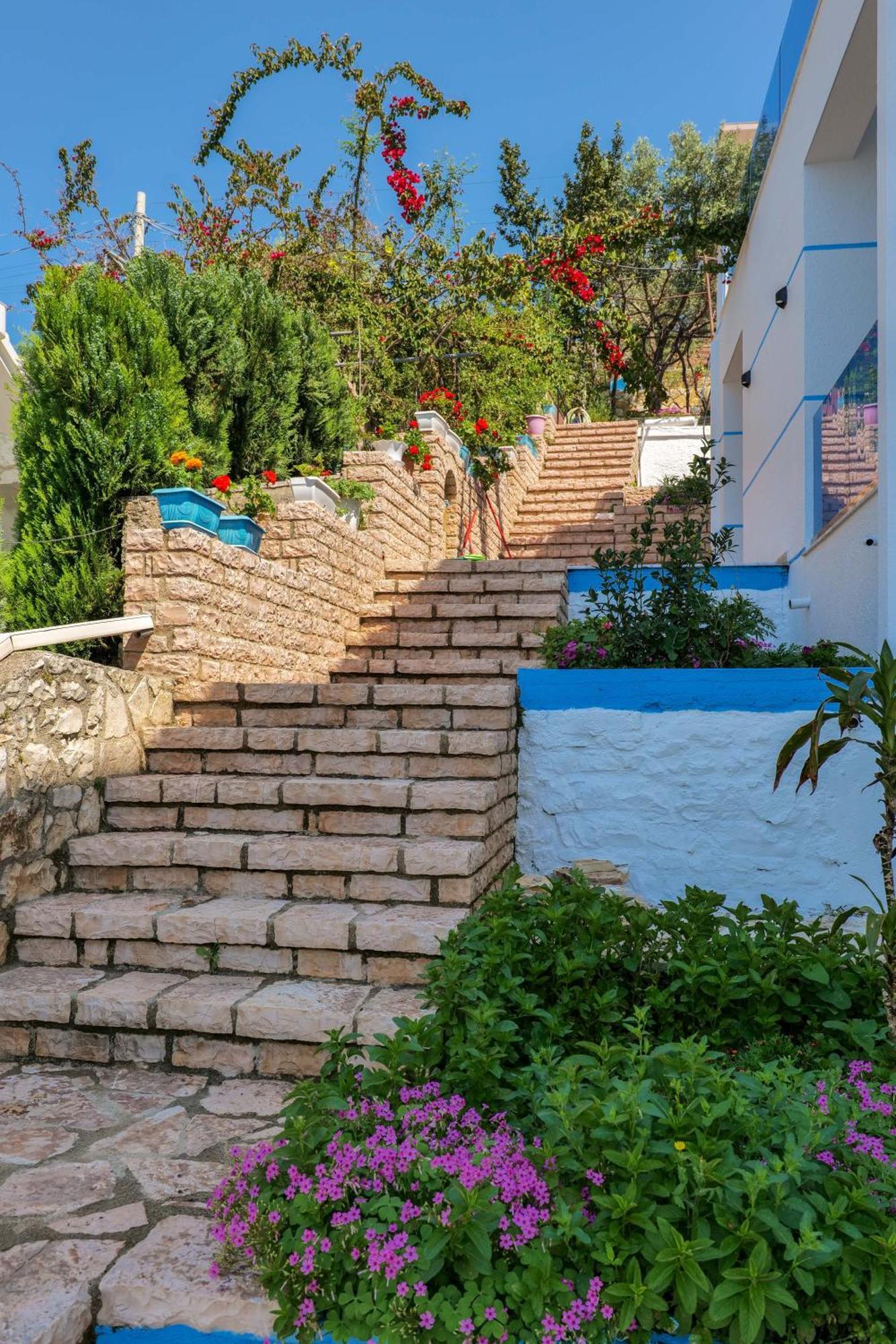 Fabeno Villa Sarandë Exterior foto