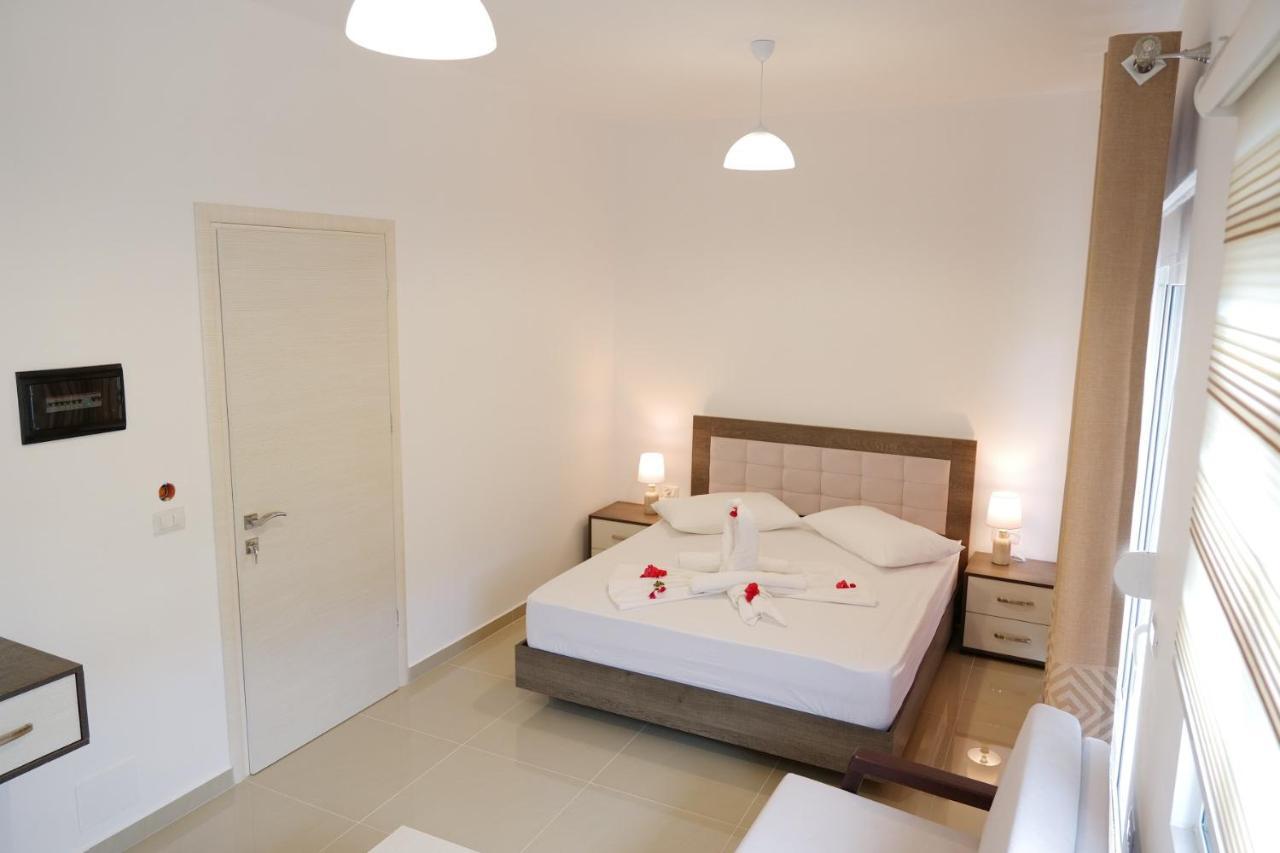 Fabeno Villa Sarandë Exterior foto