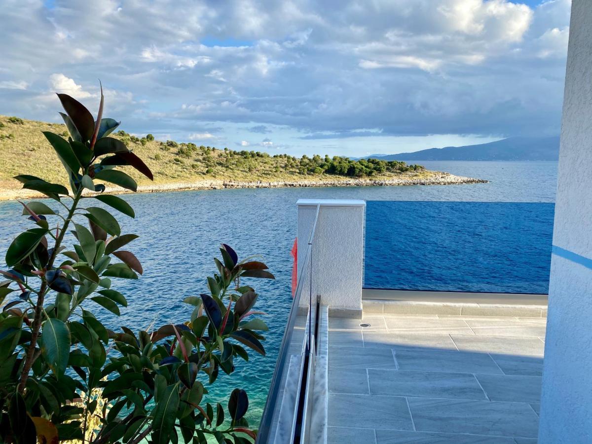 Fabeno Villa Sarandë Exterior foto